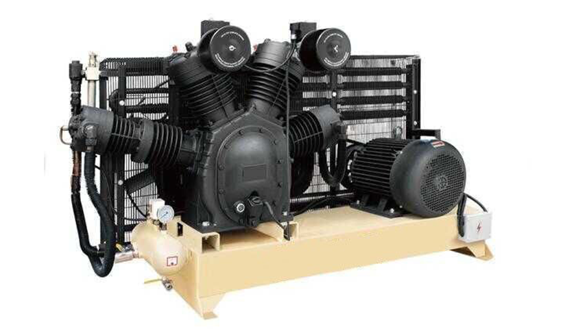 當(dāng)150公斤空氣壓縮機(jī)擱置超過時，必須對空壓機(jī)進(jìn)行維護(hù)